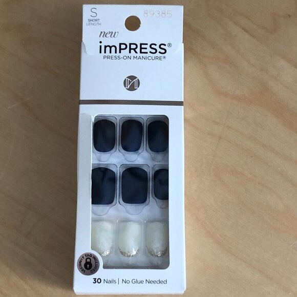 imPRESS KISS Kingdom Short Squoval Press On Manicure Nails 89385 Blue Black Gold - Picture 2 of 6